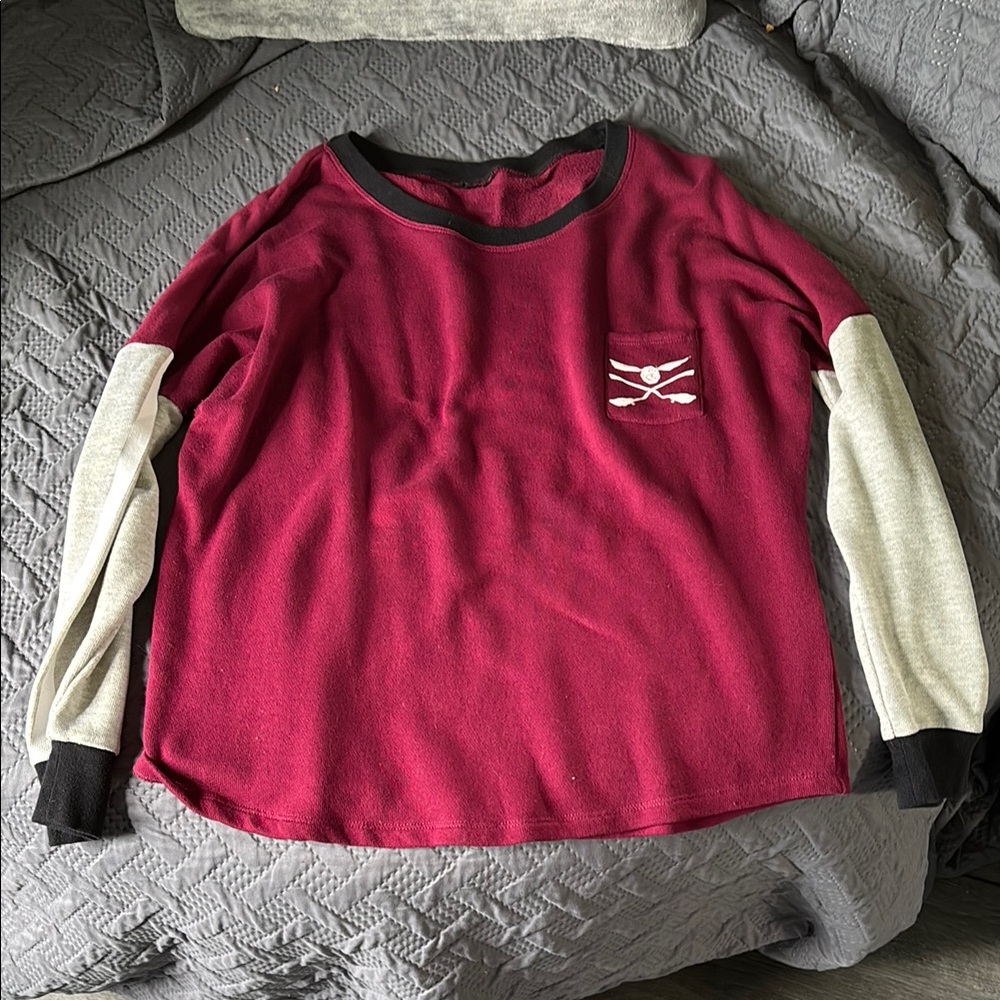 Harry Potter Quidditch long sleeve shirt maroon with gray sleeves